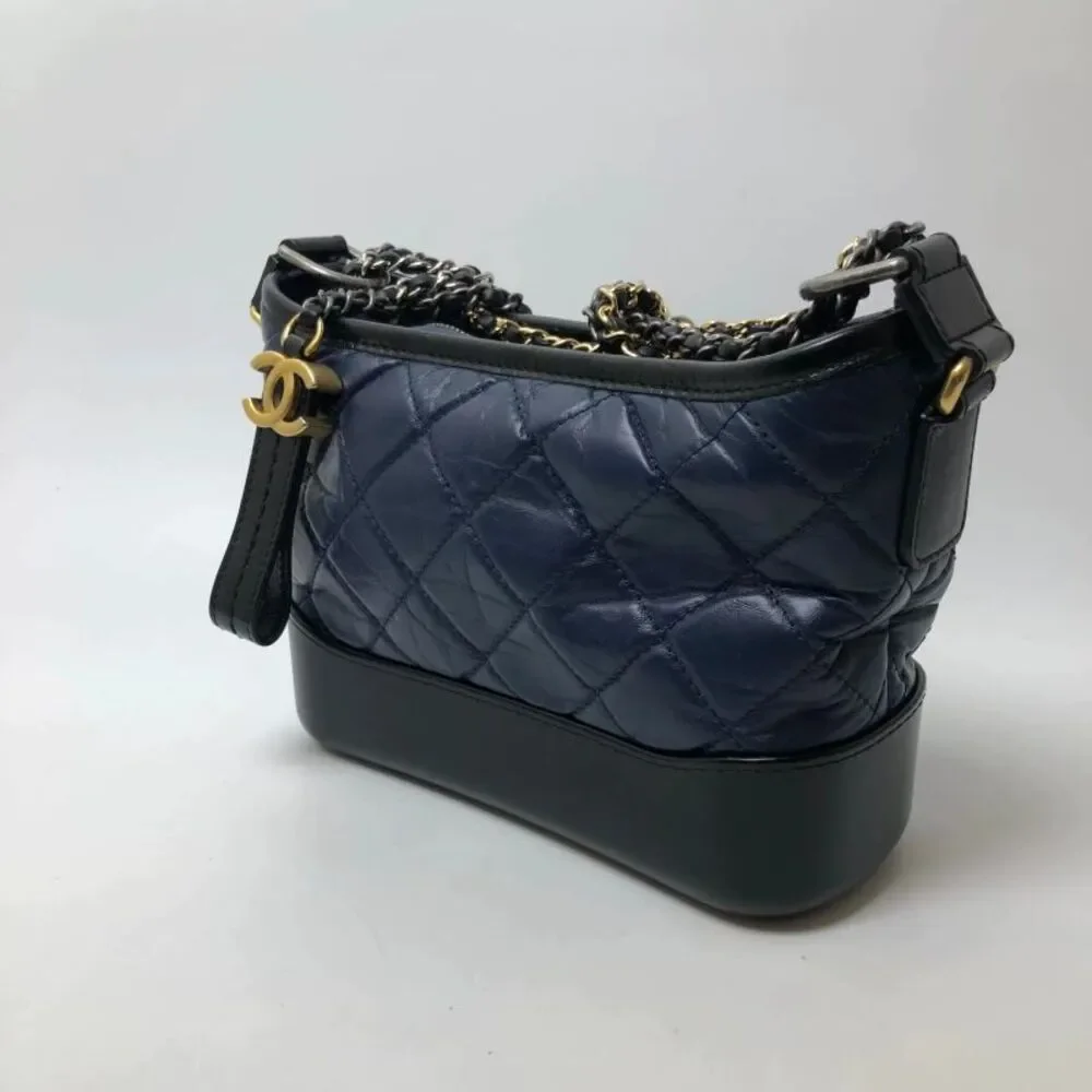 CHANEL brand color